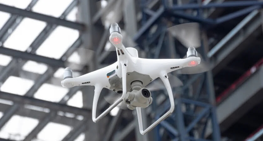 Inspekcje dachów przy pomocy drona dji phantom 4 rtk